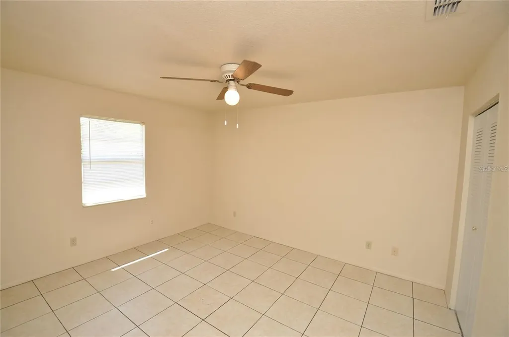 1743 Avenue C NE Winter Haven FL 33881