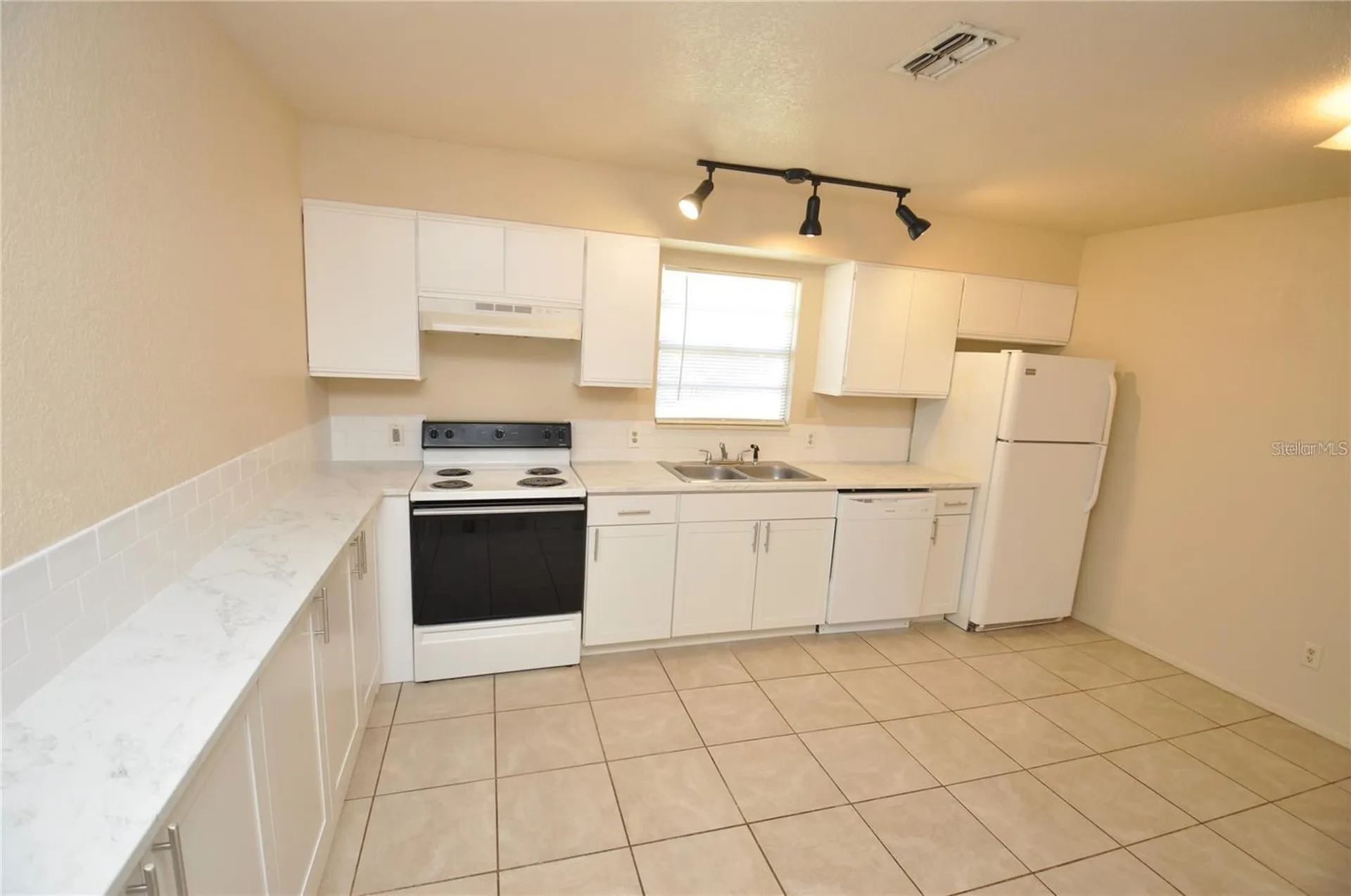 1743 Avenue C NE Winter Haven FL 33881