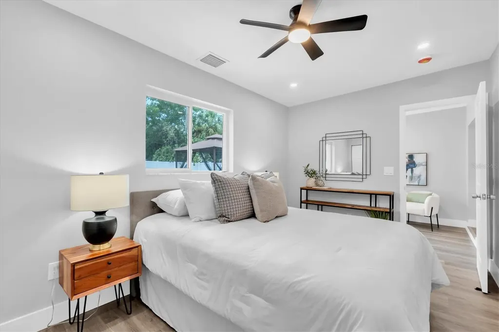 11133 100th Avenue Seminole FL 33772