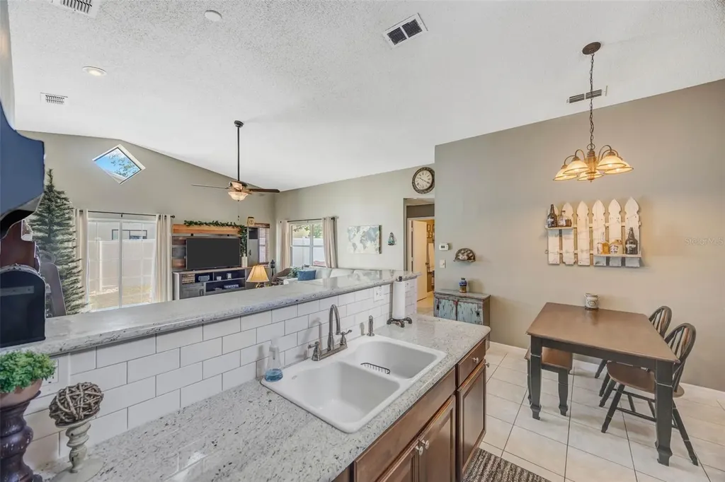 13423 Laraway Drive Riverview FL 33579