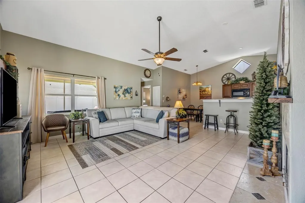 13423 Laraway Drive Riverview FL 33579