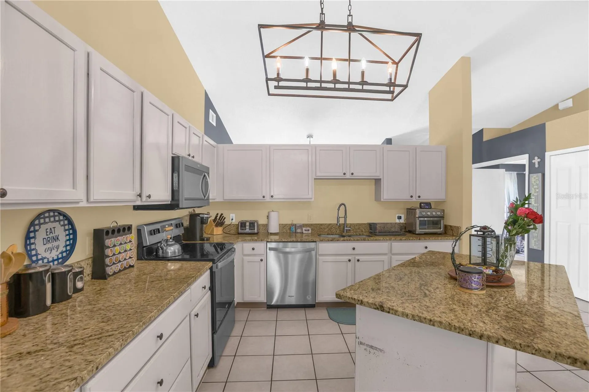 2940 Evans Drive Kissimmee FL 34758