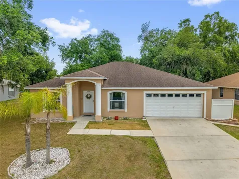 2940 Evans Drive Kissimmee FL 34758