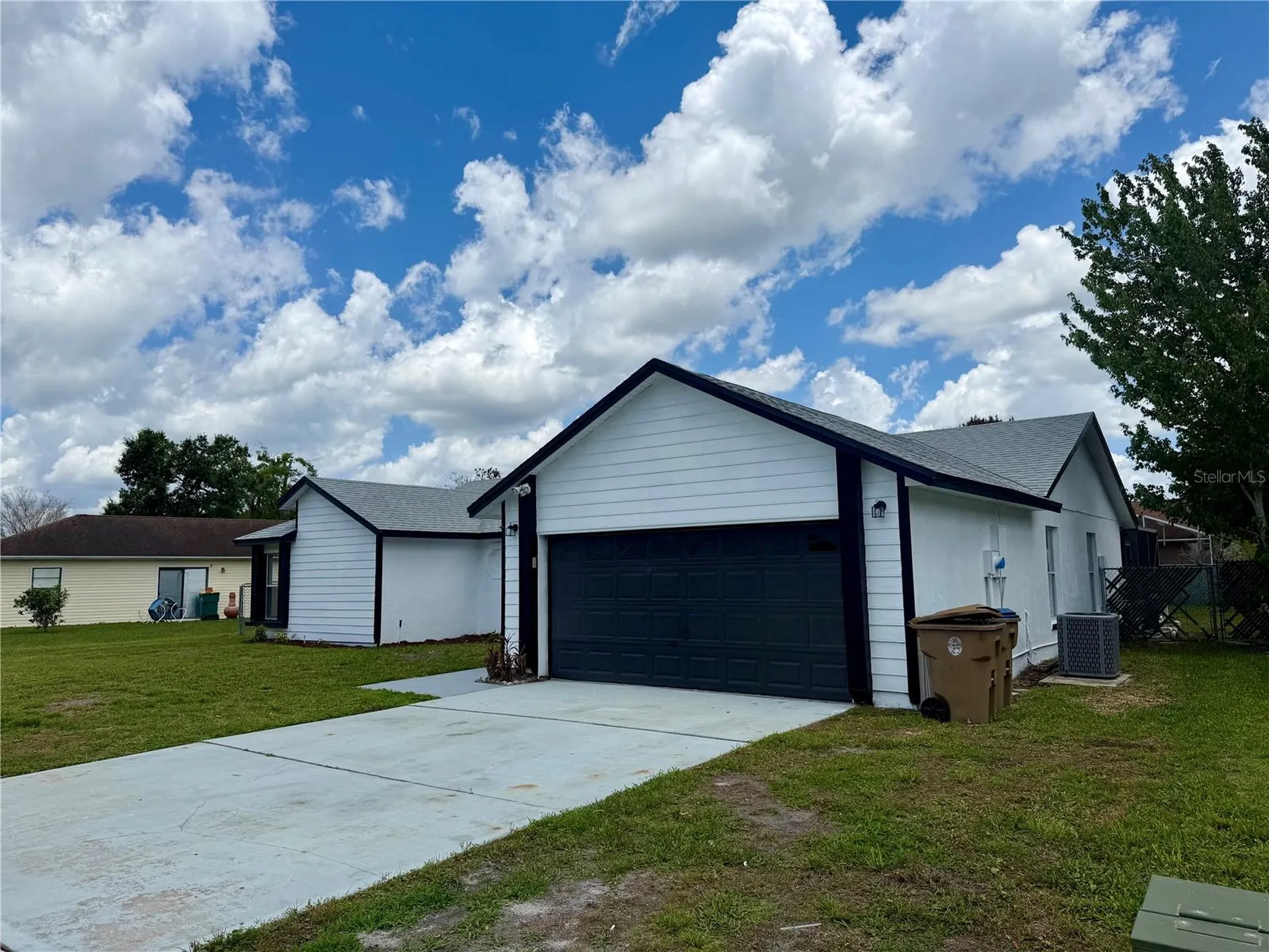 303 Silk Oak Drive Kissimmee FL 34743