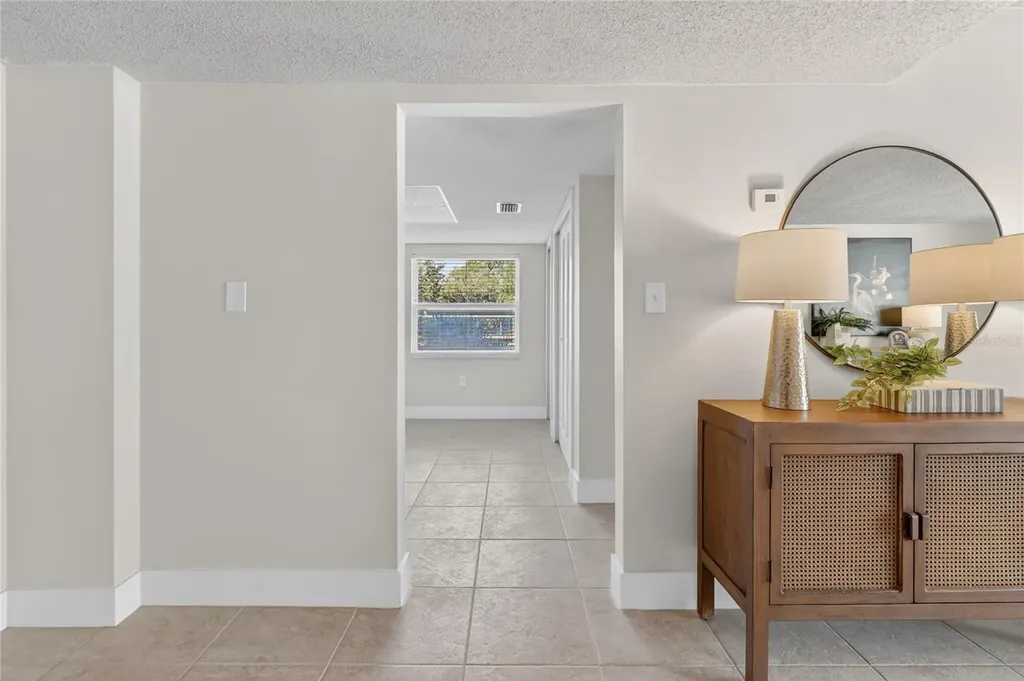 9 Forbes Place Dunedin FL 34698