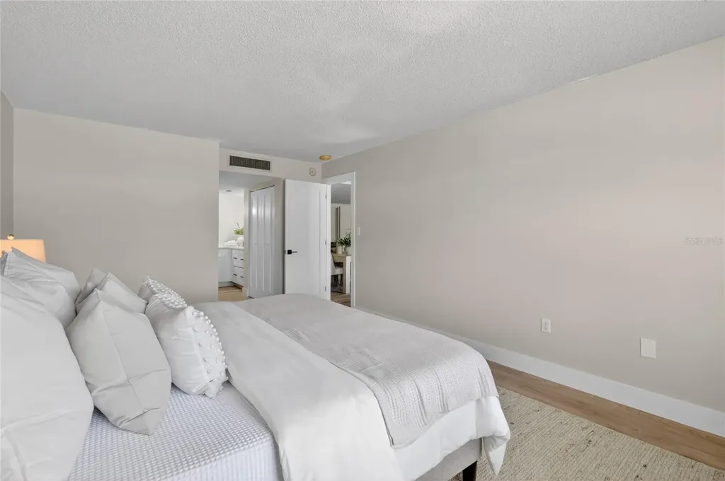 9 Forbes Place Dunedin FL 34698