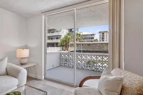 9 Forbes Place Dunedin FL 34698