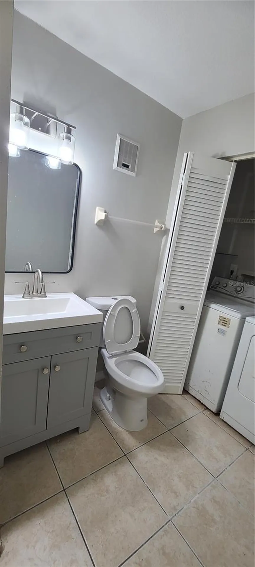 2118 Oak Meadow Circle South Daytona FL 32119