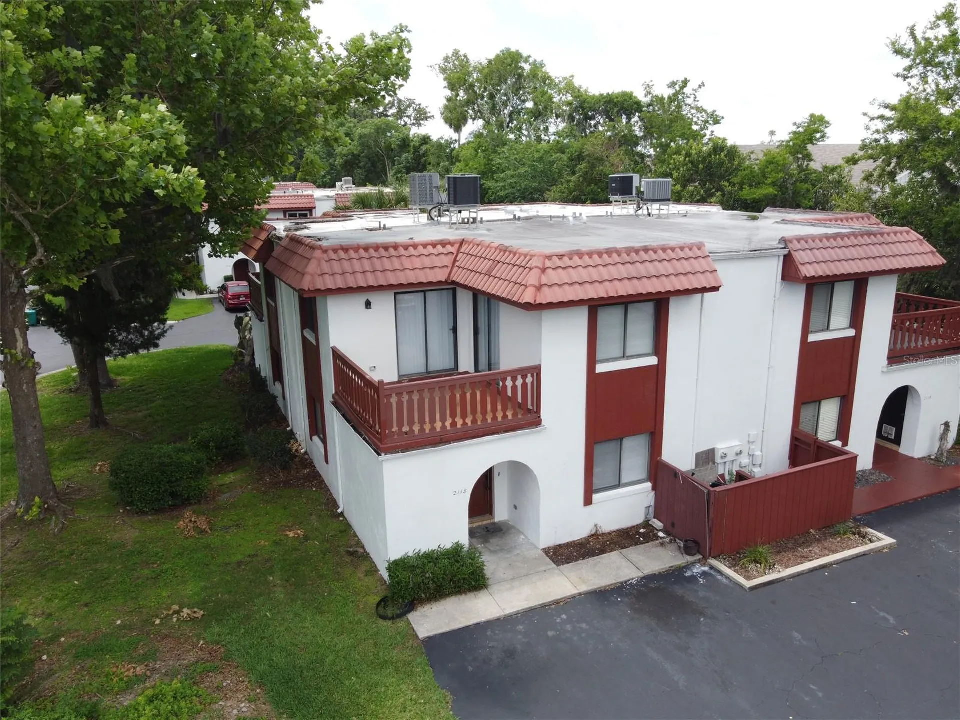 2118 Oak Meadow Circle South Daytona FL 32119