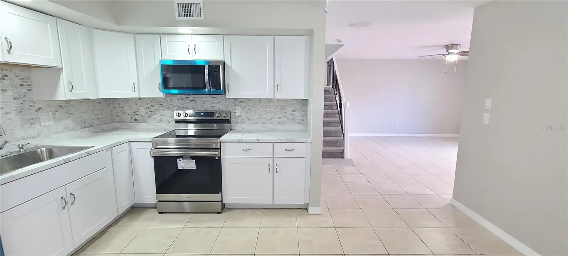 2118 Oak Meadow Circle South Daytona FL 32119