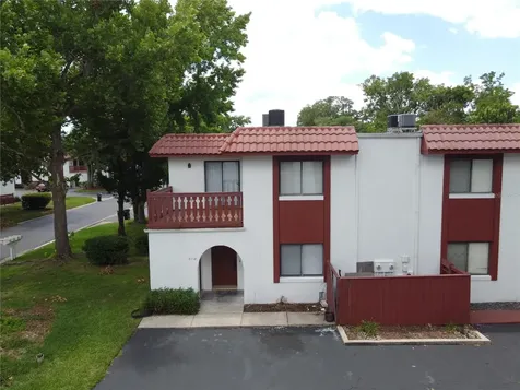 2118 Oak Meadow Circle South Daytona FL 32119