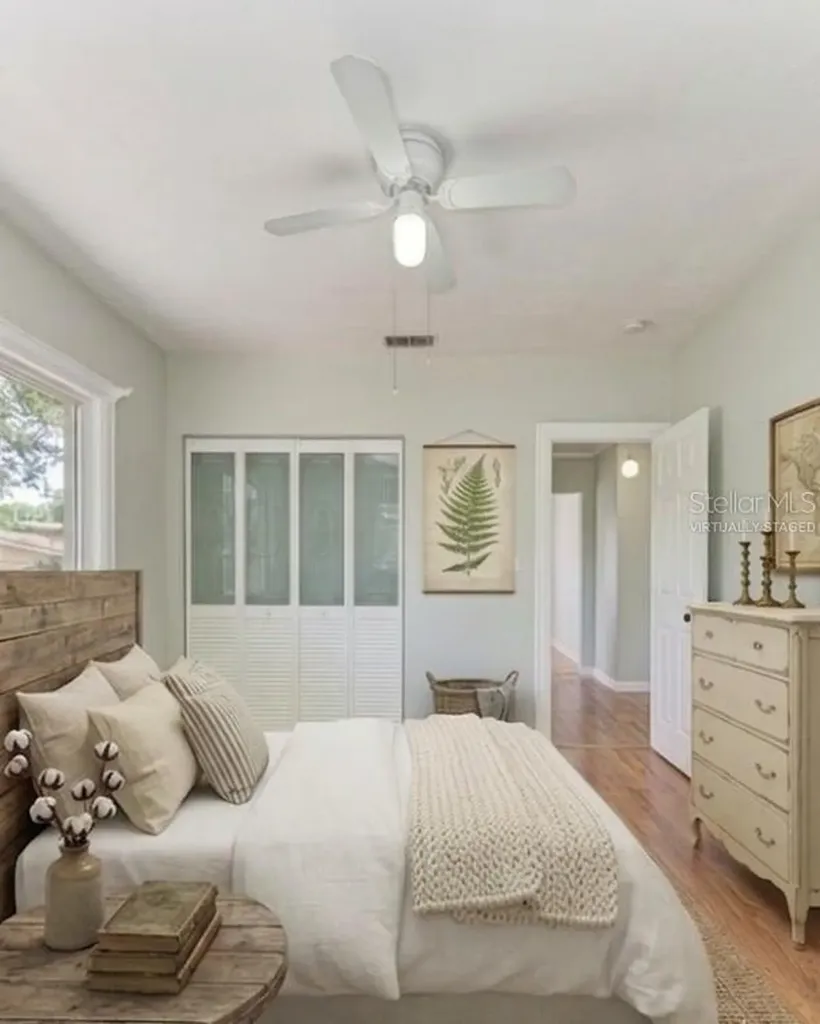939 N Lockwood Ridge Road Sarasota FL 34237