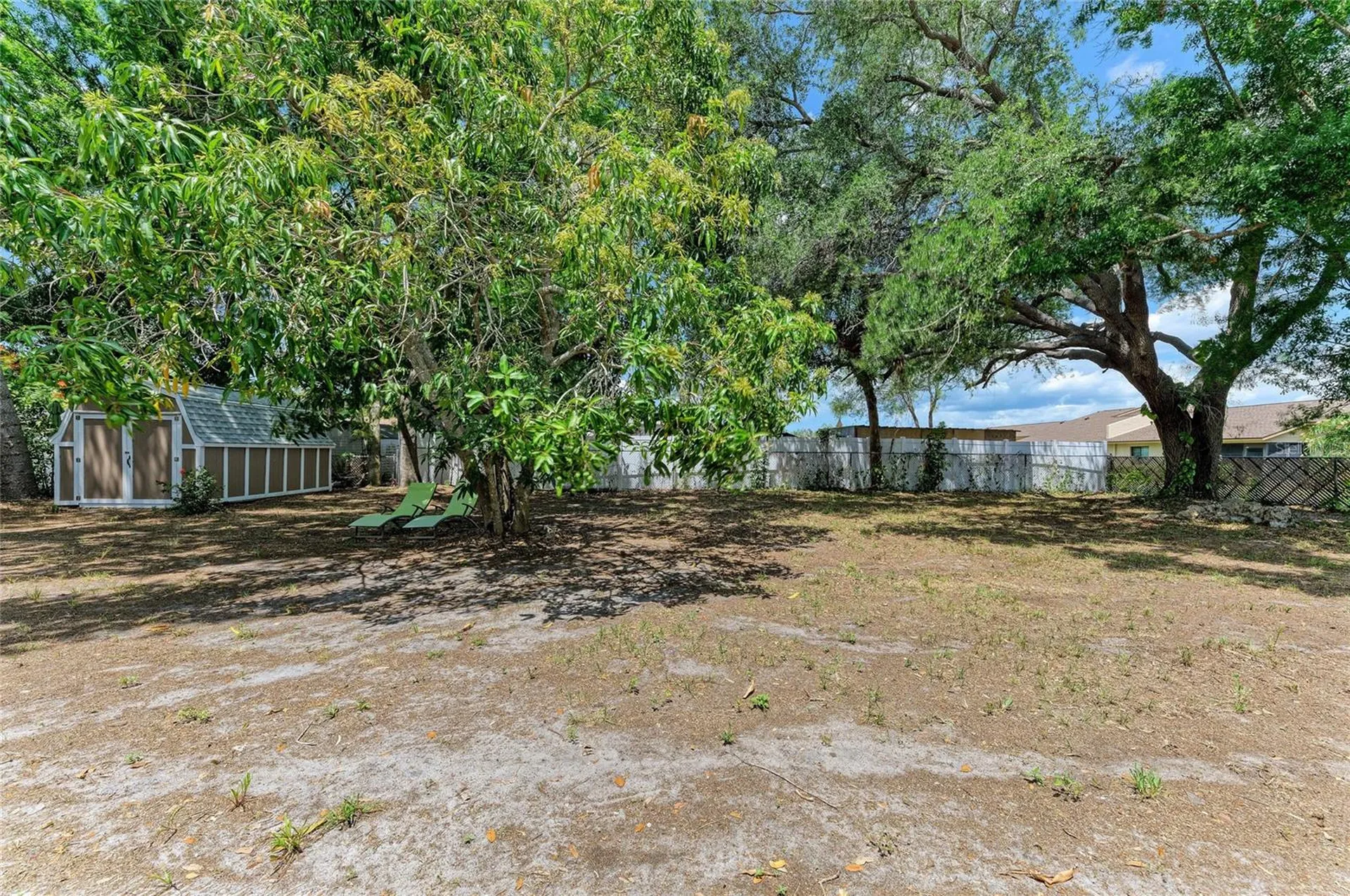 939 N Lockwood Ridge Road Sarasota FL 34237