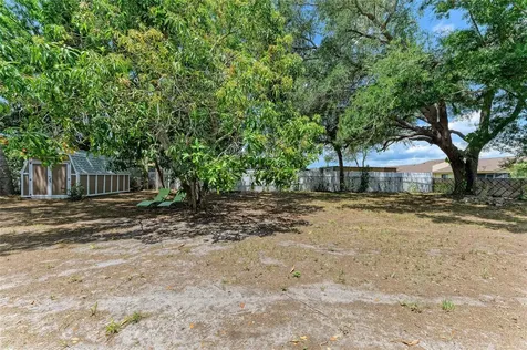 939 N Lockwood Ridge Road Sarasota FL 34237