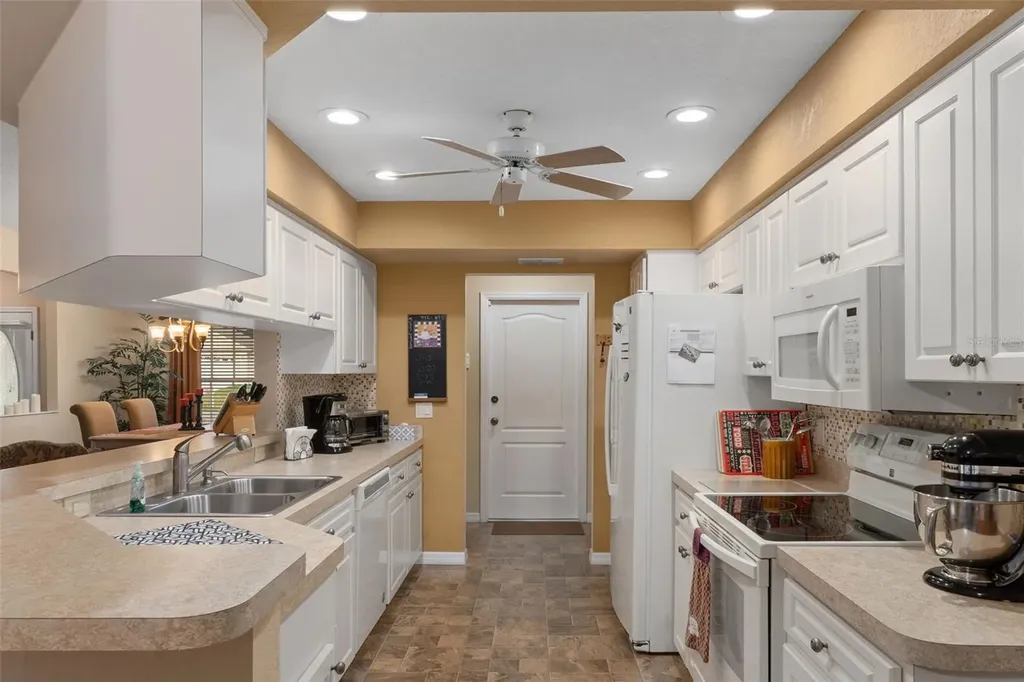 2427 Anchor Avenue Spring Hill FL 34608