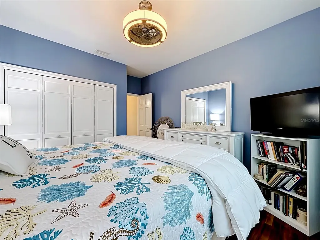 2021 North Pointe Alexis Drive Tarpon Springs FL 34689