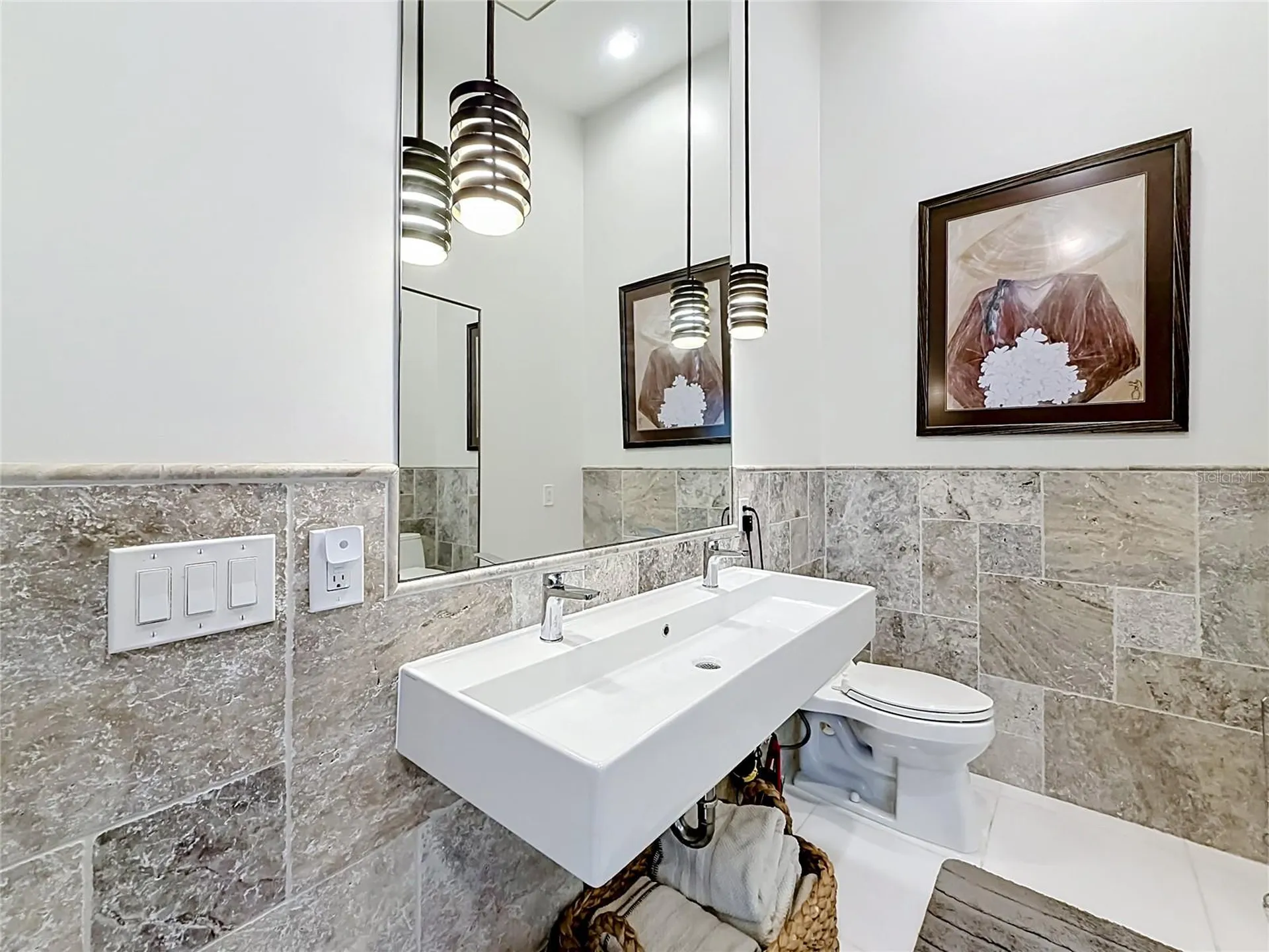 2021 North Pointe Alexis Drive Tarpon Springs FL 34689