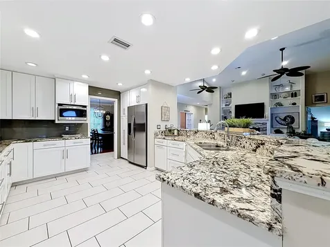 2021 North Pointe Alexis Drive Tarpon Springs FL 34689