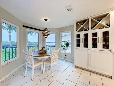 2021 North Pointe Alexis Drive Tarpon Springs FL 34689