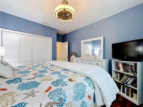 2021 North Pointe Alexis Drive Tarpon Springs FL 34689