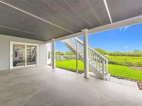 2021 North Pointe Alexis Drive Tarpon Springs FL 34689