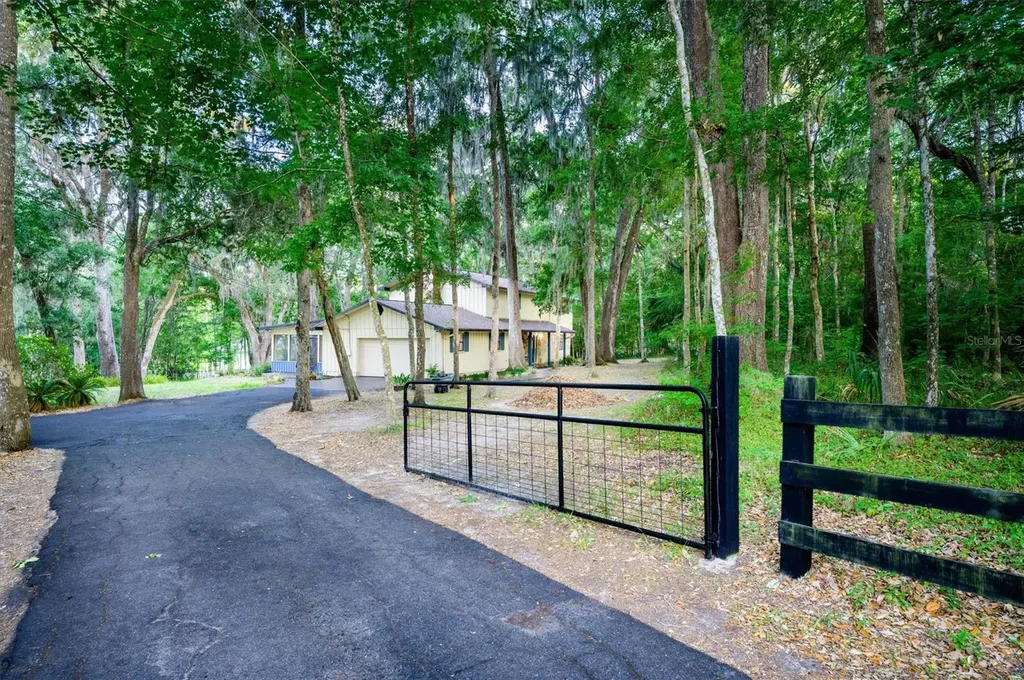 12054 Royal Drive Brooksville FL 34601