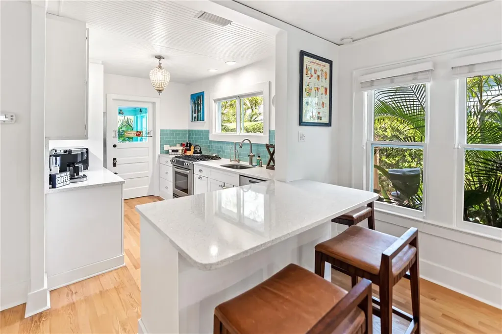 642 Ohio Place Sarasota FL 34236