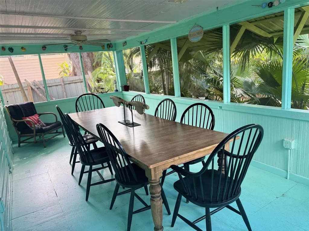 642 Ohio Place Sarasota FL 34236