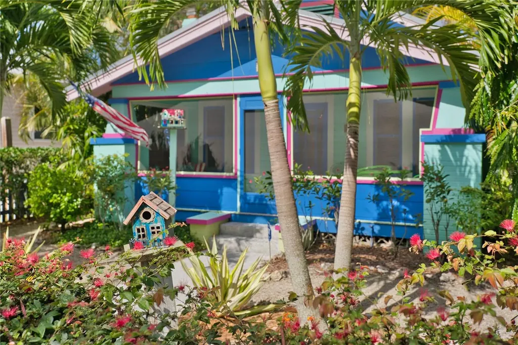 642 Ohio Place Sarasota FL 34236