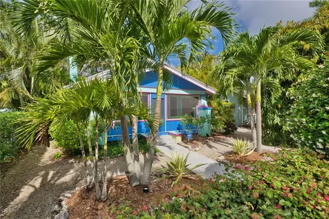 642 Ohio Place Sarasota FL 34236