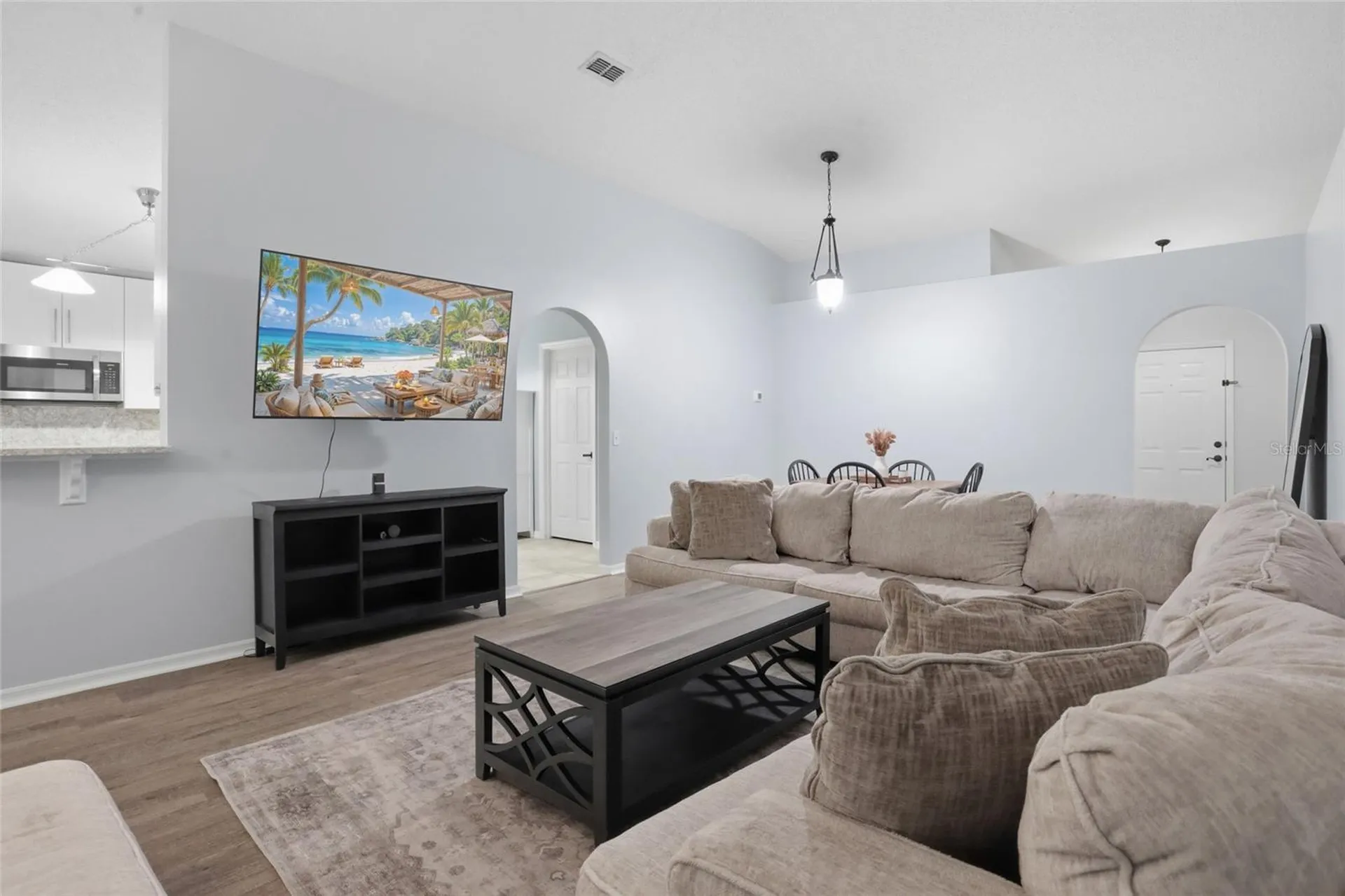 2015 Corner School Drive Orlando FL 32820