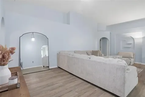 2015 Corner School Drive Orlando FL 32820