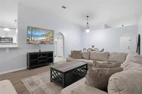 2015 Corner School Drive Orlando FL 32820