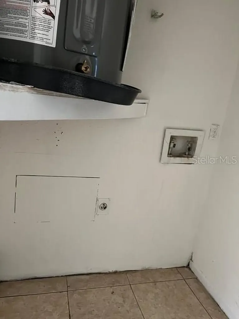 8203 N Klondyke Street Tampa FL 33604