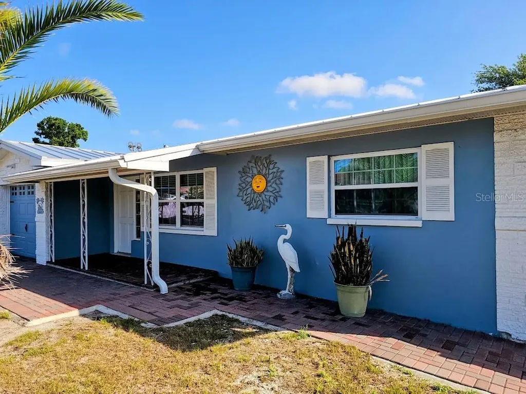 11347 70th Terrace Seminole FL 33772