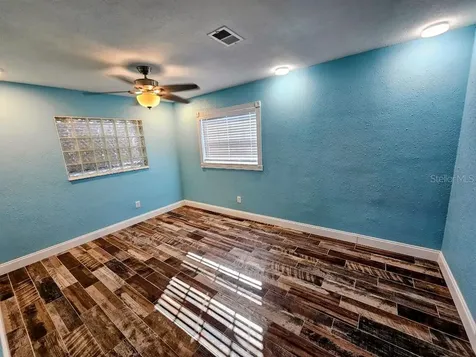 11347 70th Terrace Seminole FL 33772
