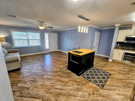11347 70th Terrace Seminole FL 33772
