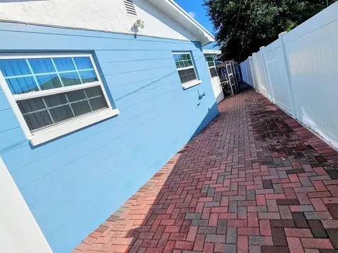 11347 70th Terrace Seminole FL 33772