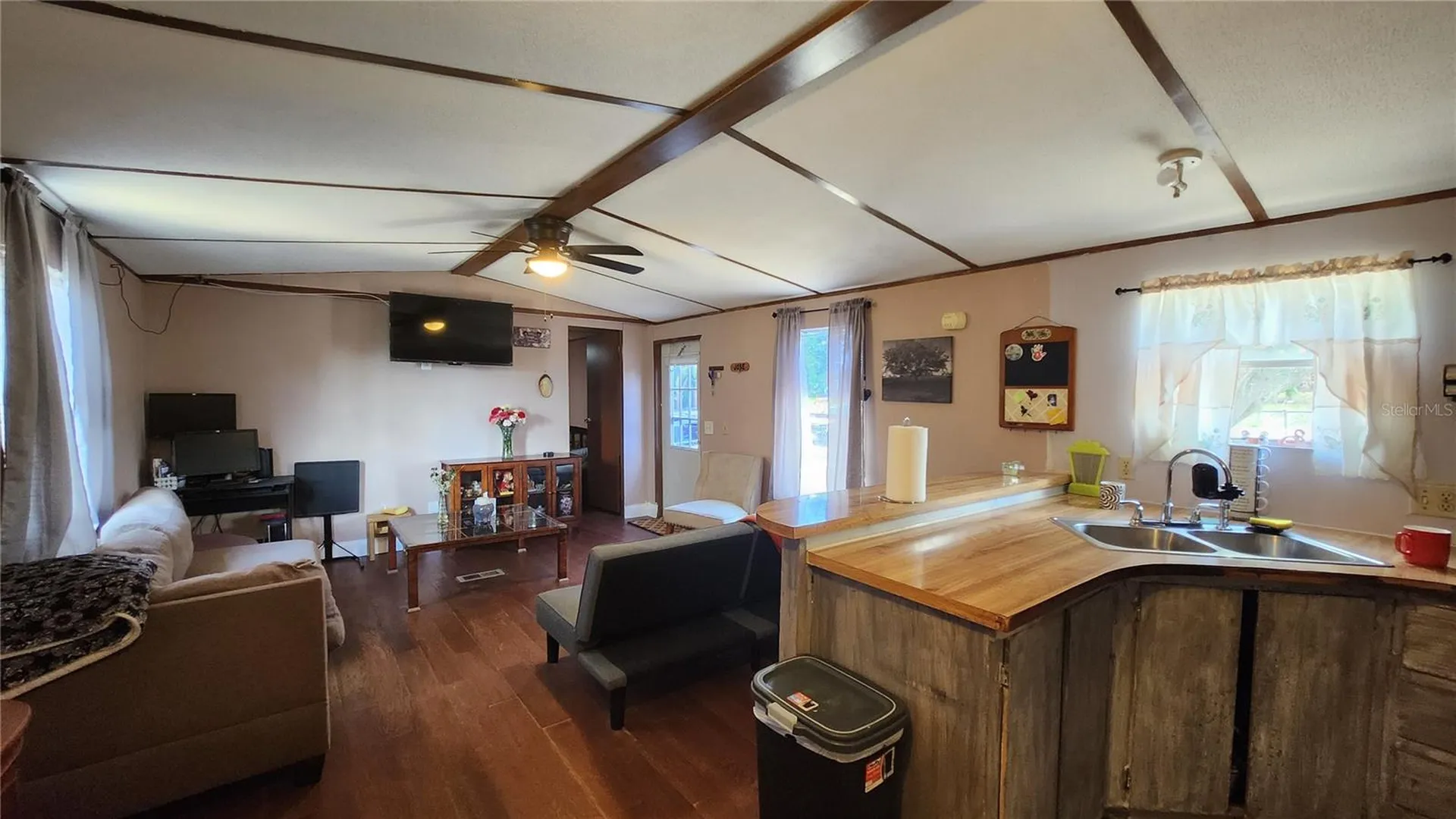 42 Roels Street Haines City FL 33844