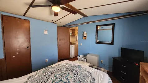 42 Roels Street Haines City FL 33844