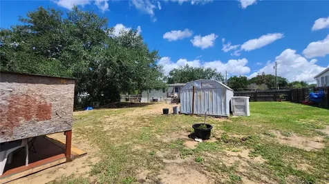 42 Roels Street Haines City FL 33844