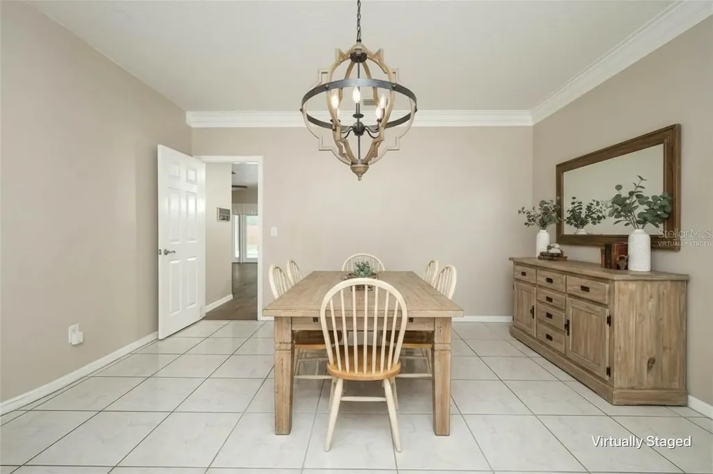 1349 Valley Pine Circle Apopka FL 32712