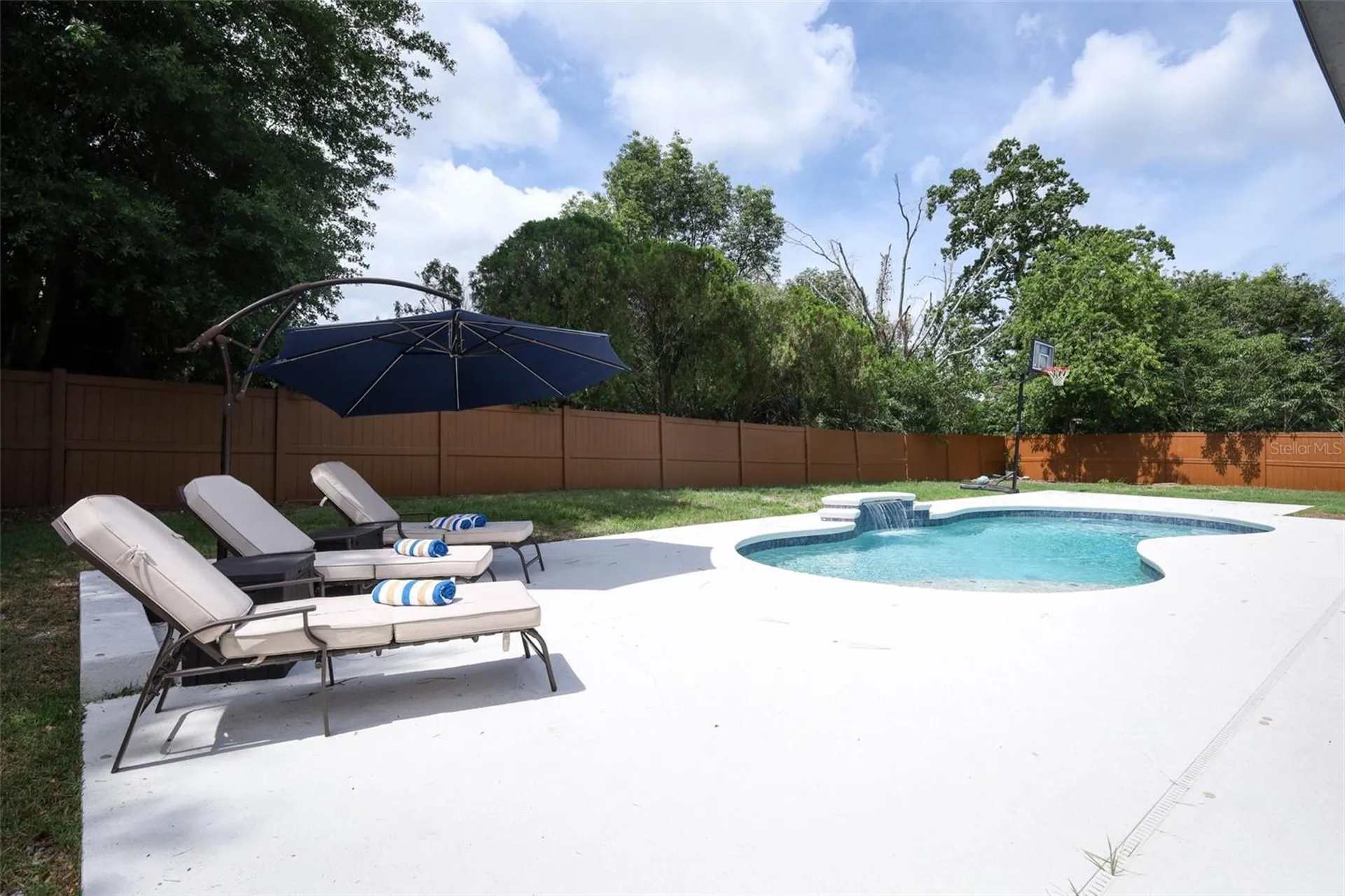 1349 Valley Pine Circle Apopka FL 32712