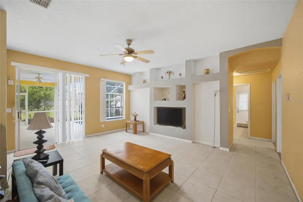 3402 Silver Meadow Way Plant City FL 33566