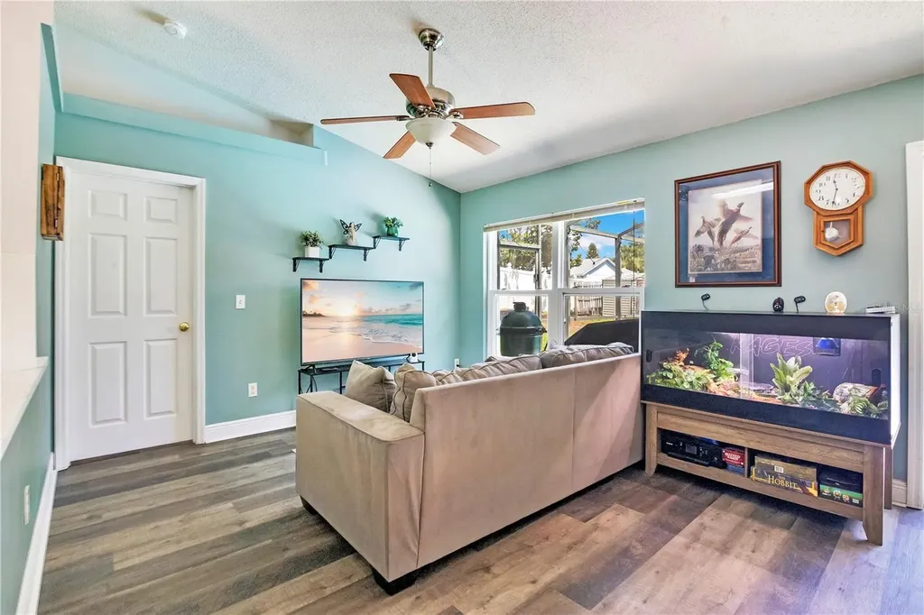 10652 Crescendo Loop Clermont FL 34711