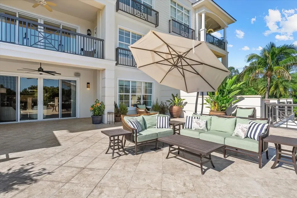 888 S Orange Avenue Sarasota FL 34236