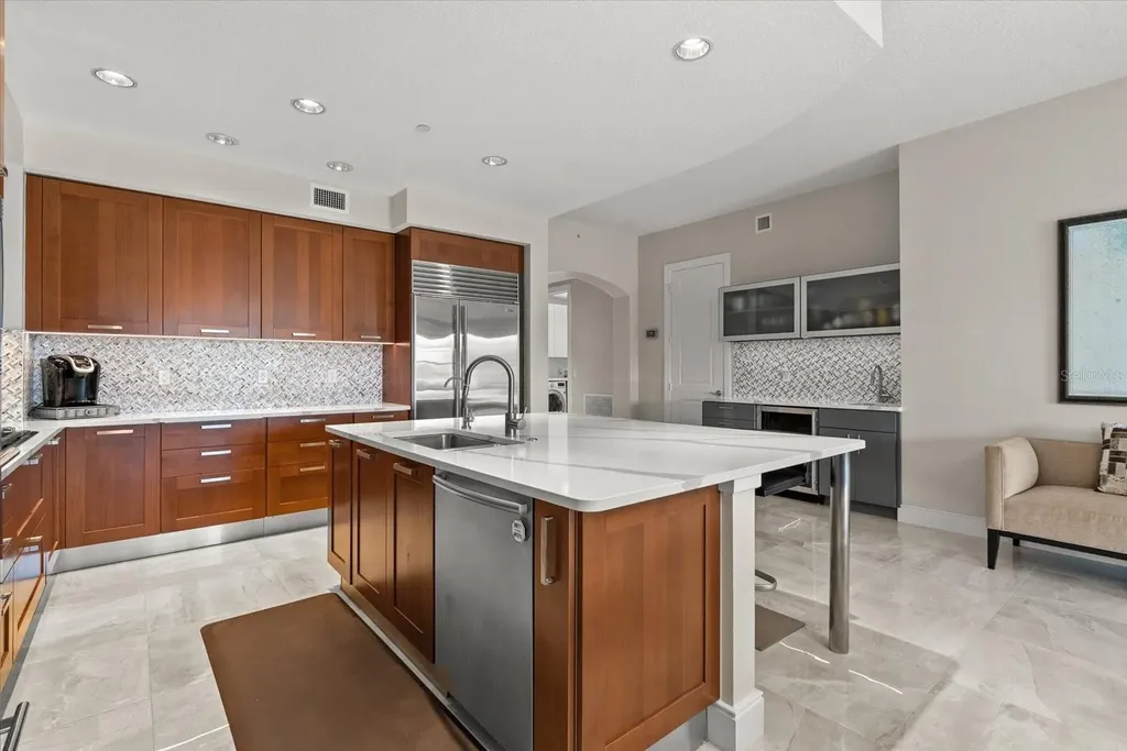 888 S Orange Avenue Sarasota FL 34236