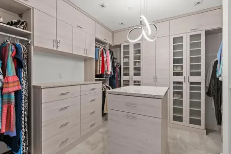888 S Orange Avenue Sarasota FL 34236