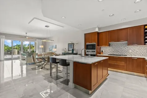 888 S Orange Avenue Sarasota FL 34236