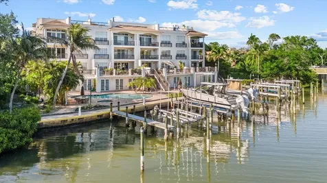 888 S Orange Avenue Sarasota FL 34236